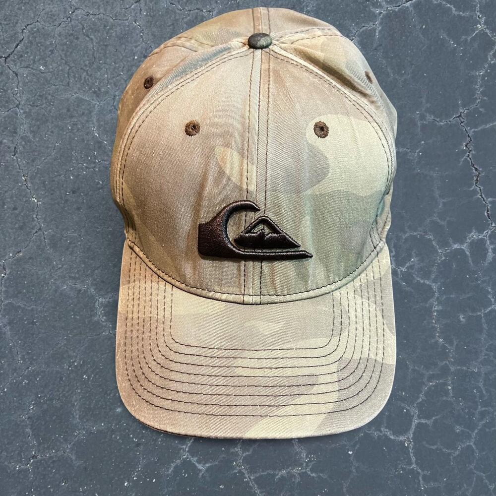 Quiksilver camo cap
